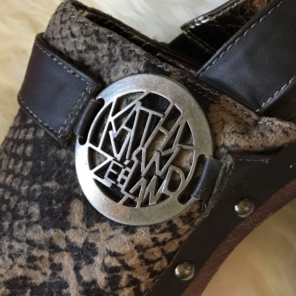 Like New! KATHY VAN ZEELAND Elsie Slingback Clogs, Snakeskin, Size 7.5 - Picture 3 of 9